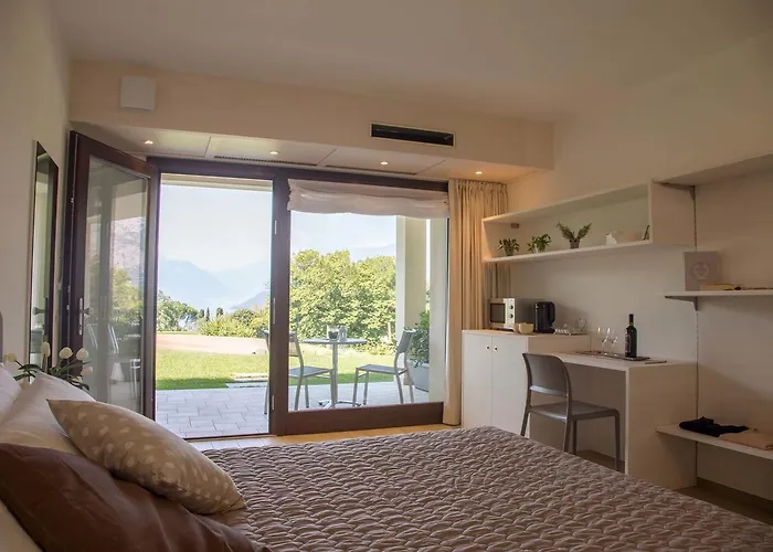 La Rosa Bed & Breakfast 4*